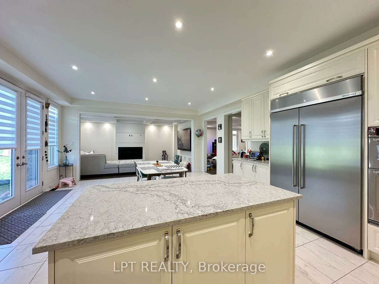 33, Fair Winds, Holland Landing, East Gwillimbury