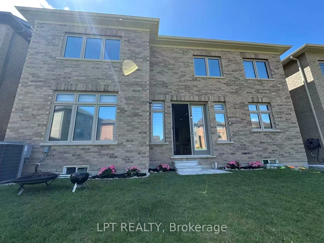 33, Fair Winds, Holland Landing, East Gwillimbury