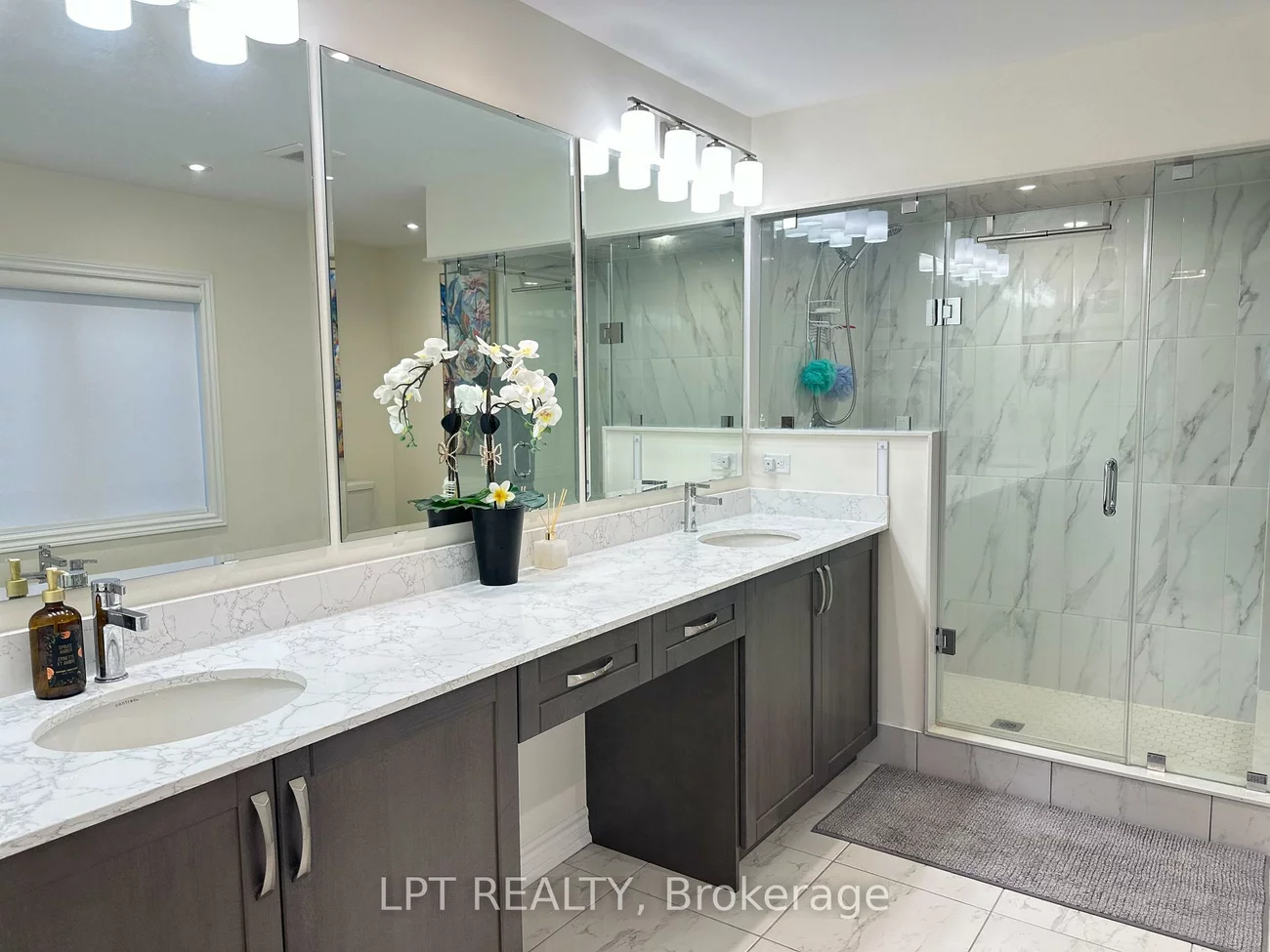 33, Fair Winds, Holland Landing, East Gwillimbury