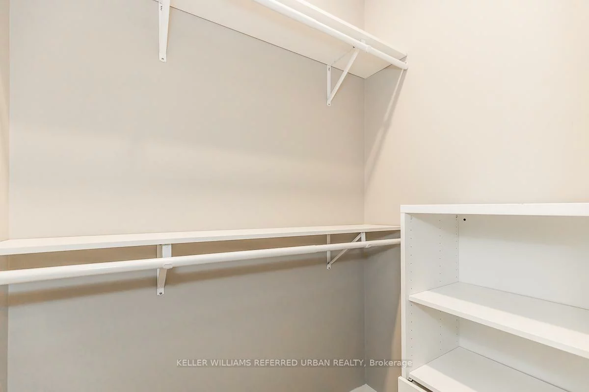 23, Delta, Holland Landing, East Gwillimbury