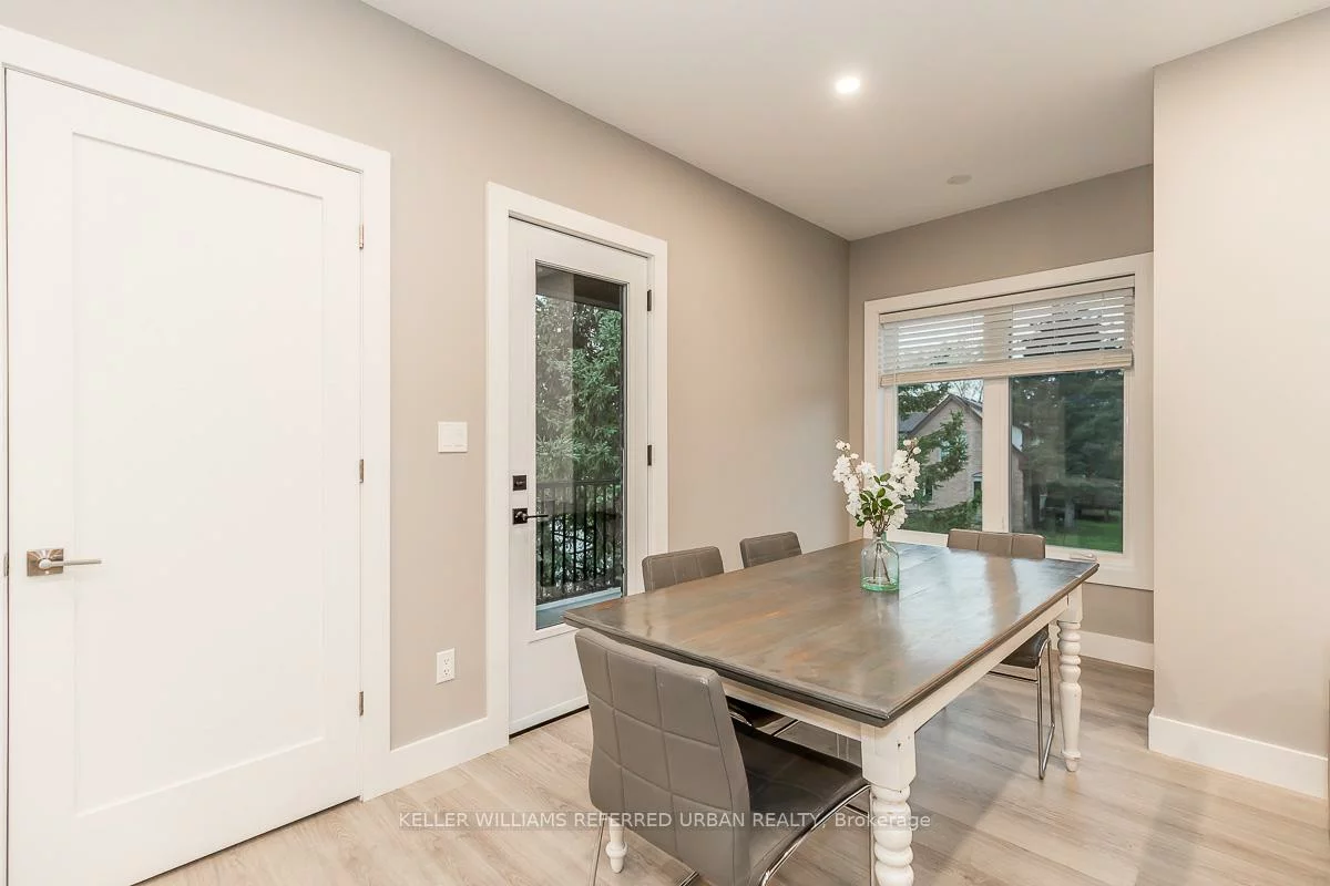 23, Delta, Holland Landing, East Gwillimbury