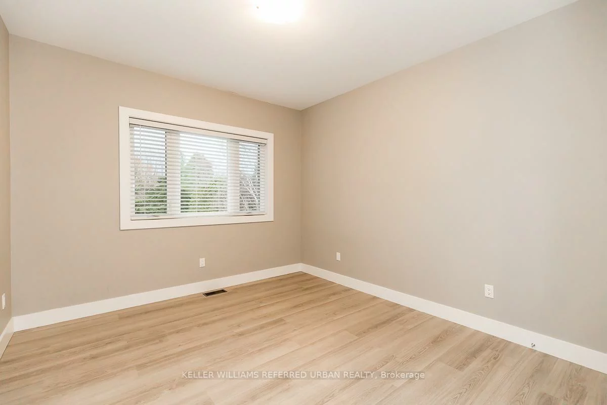 23, Delta, Holland Landing, East Gwillimbury