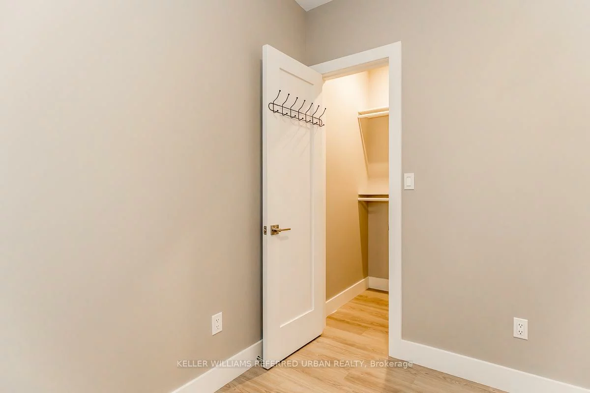 23, Delta, Holland Landing, East Gwillimbury