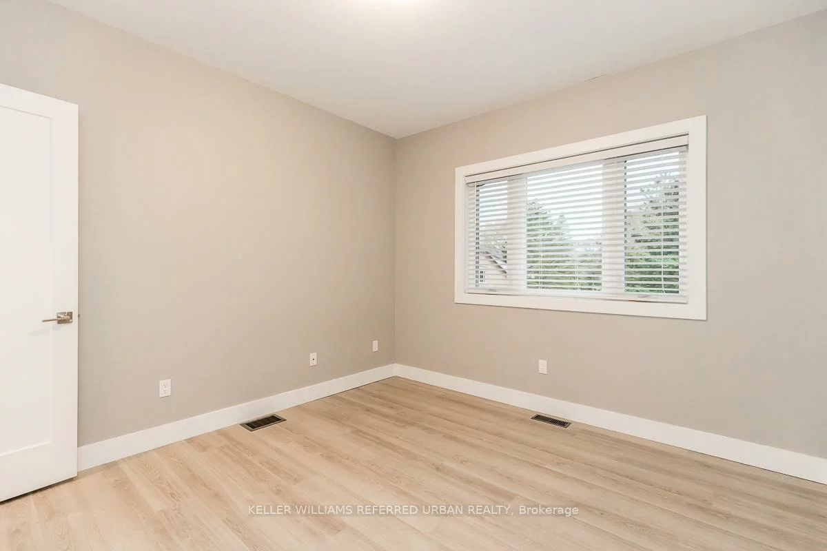 23, Delta, Holland Landing, East Gwillimbury