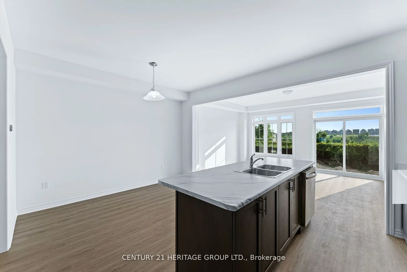 62, Beechborough, Sharon, East Gwillimbury