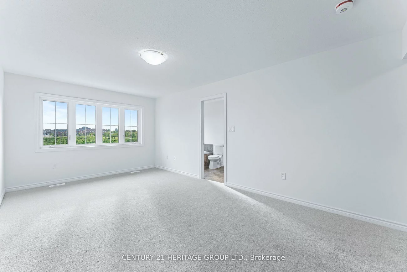 62, Beechborough, Sharon, East Gwillimbury