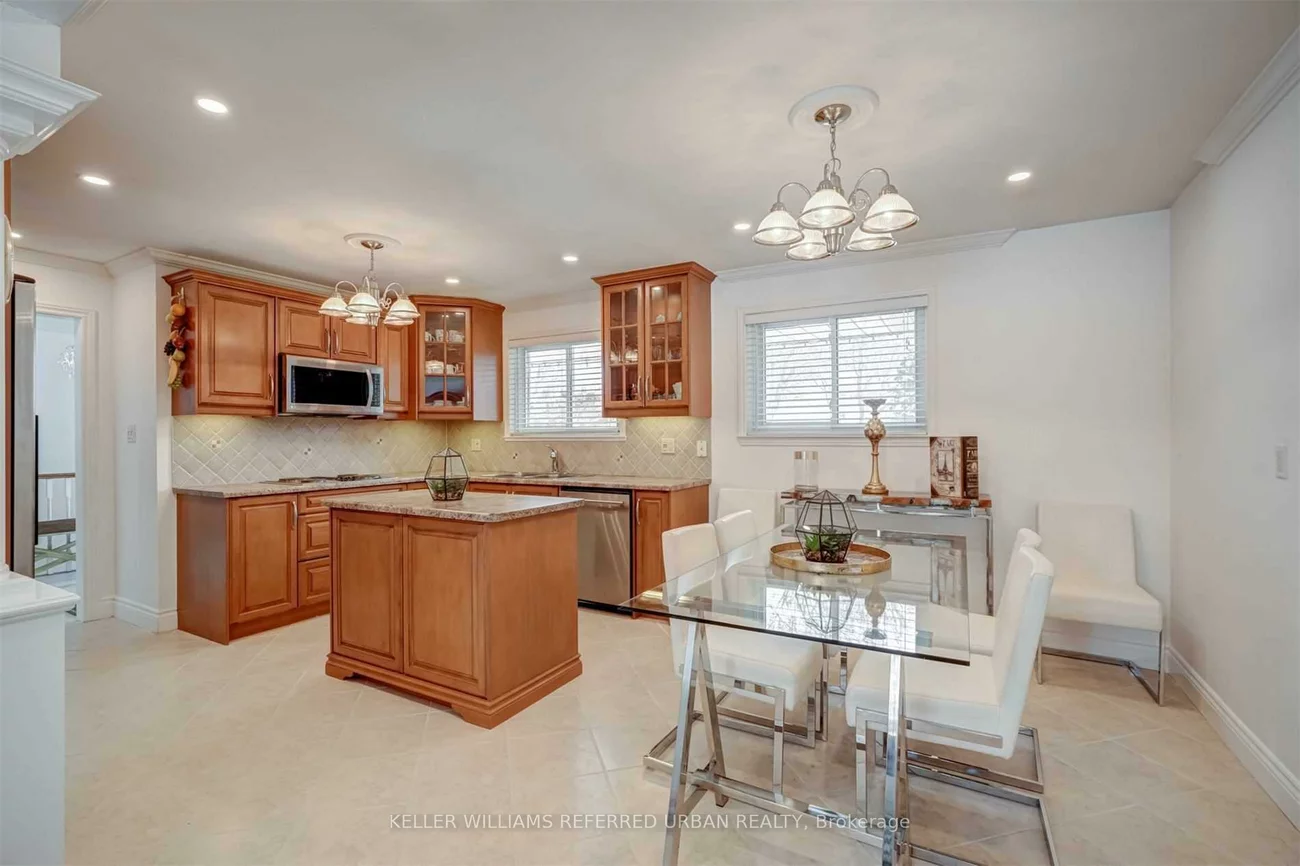 135, Jennifer, Sharon, East Gwillimbury