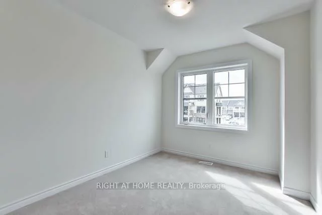 4, Blackpool, Queensville, East Gwillimbury