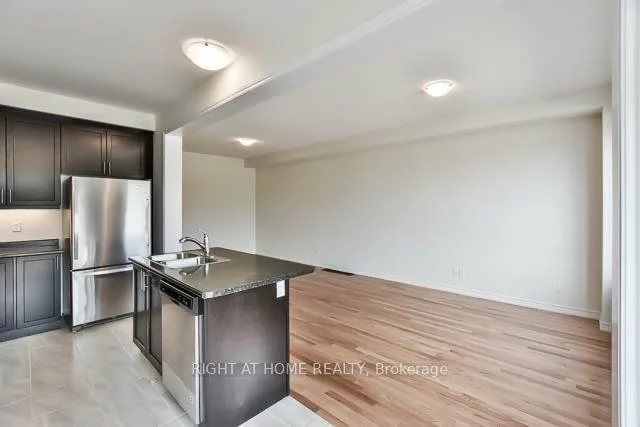 4, Blackpool, Queensville, East Gwillimbury