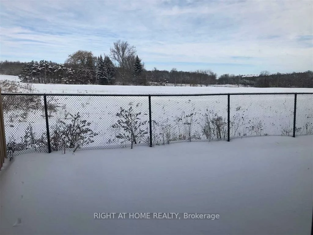 4, Blackpool, Queensville, East Gwillimbury