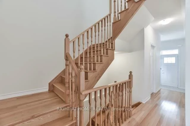 4, Blackpool, Queensville, East Gwillimbury
