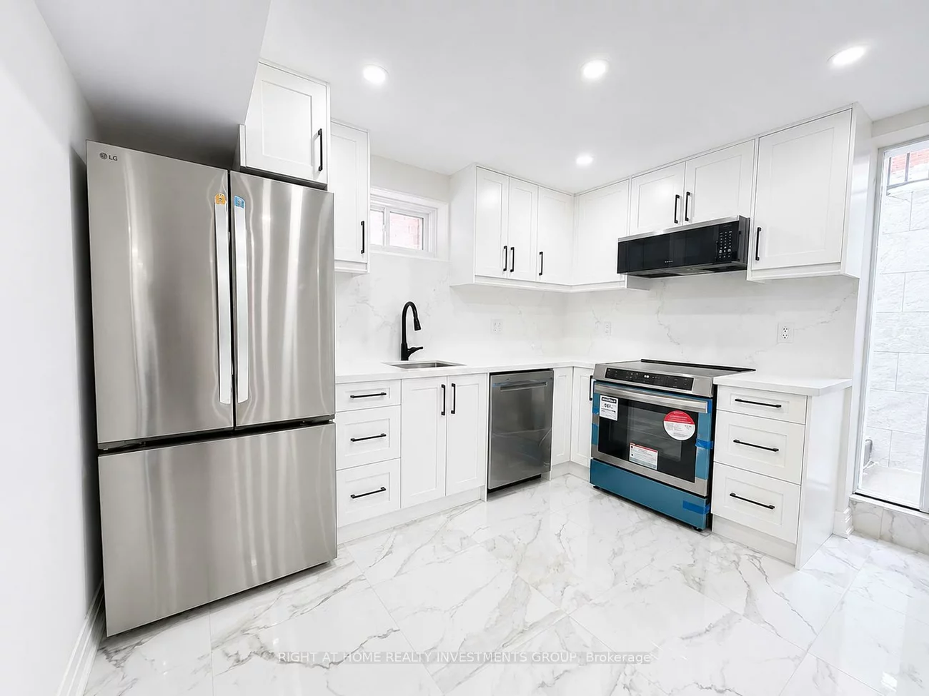 30, Blazing Star, Queensville, East Gwillimbury