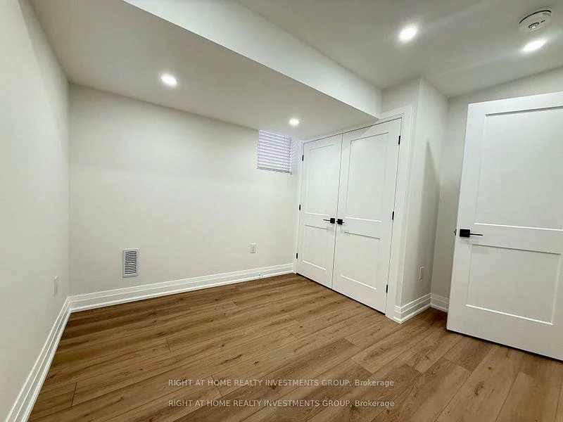 30, Blazing Star, Queensville, East Gwillimbury