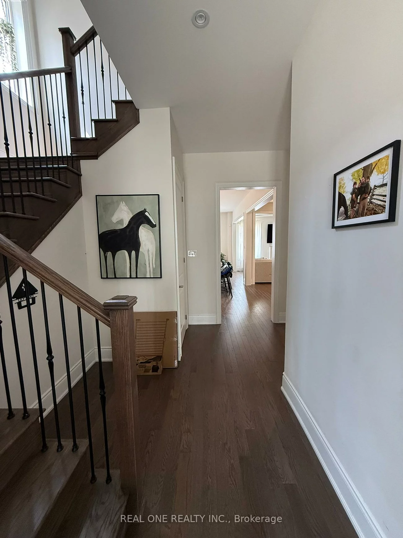 93, SILK TWIST, Holland Landing, East Gwillimbury