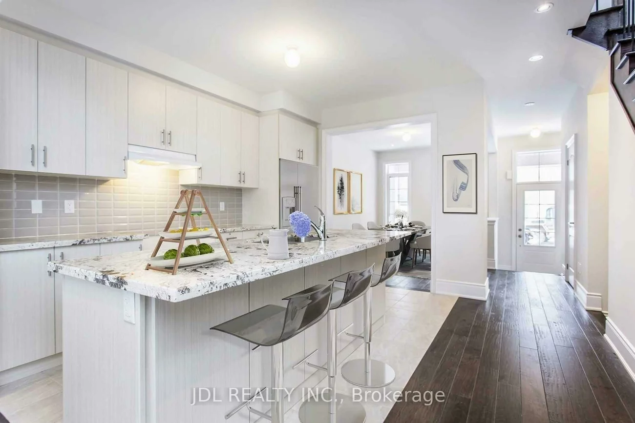 25, Applegate, Sharon, East Gwillimbury