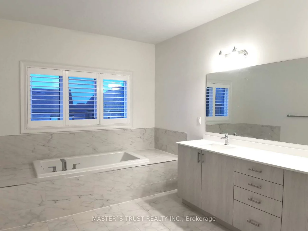 33, Terrain, Holland Landing, East Gwillimbury
