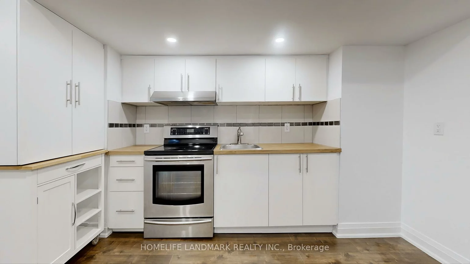 1661, Mount Albert, Sharon, East Gwillimbury