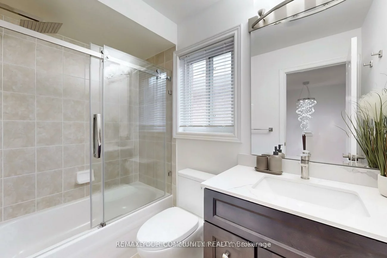 52, Four Seasons, Rural East Gwillimbury, East Gwillimbury