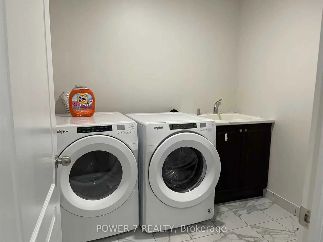 28, John Smith, Holland Landing, East Gwillimbury