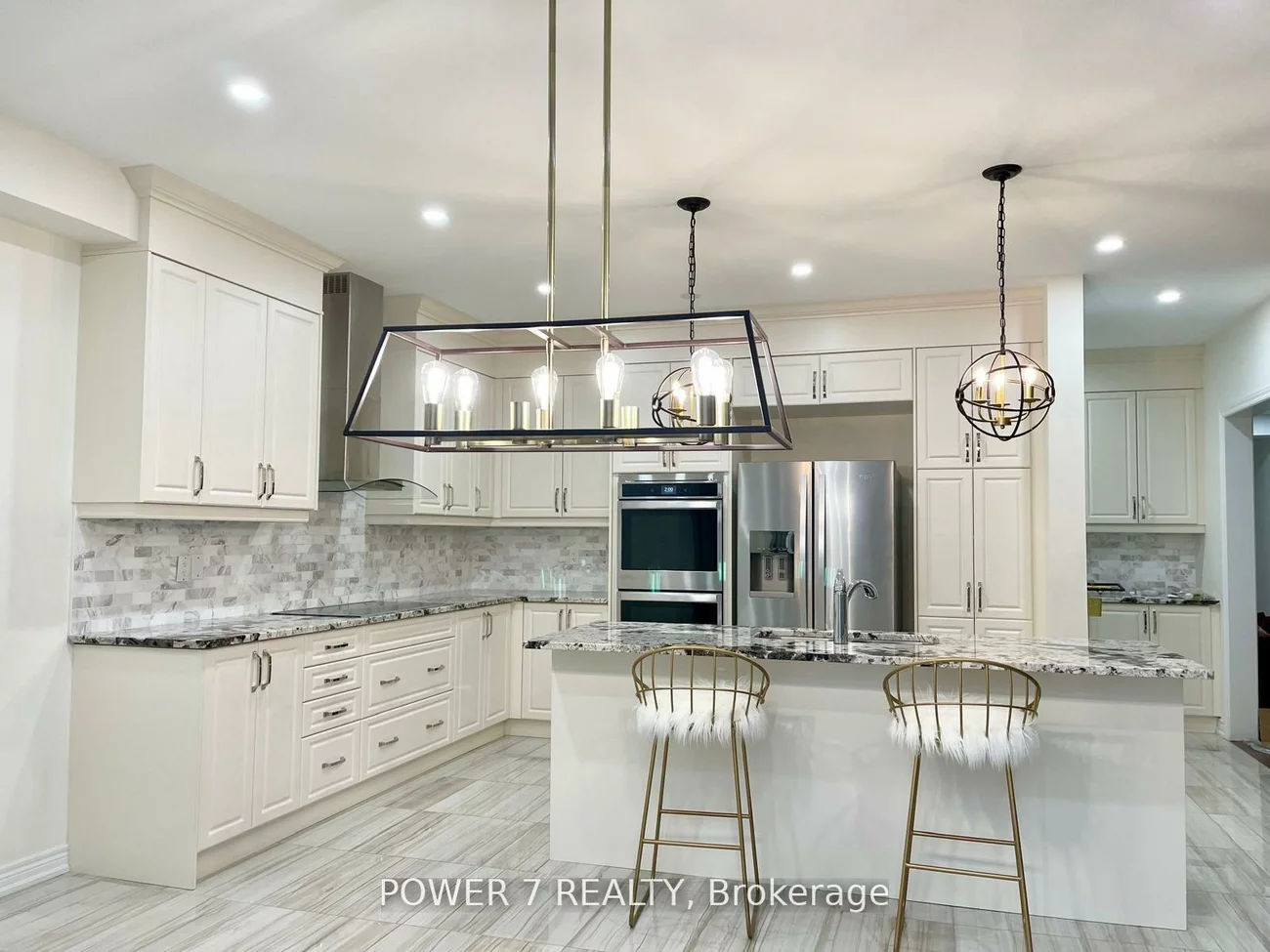 28, John Smith, Holland Landing, East Gwillimbury