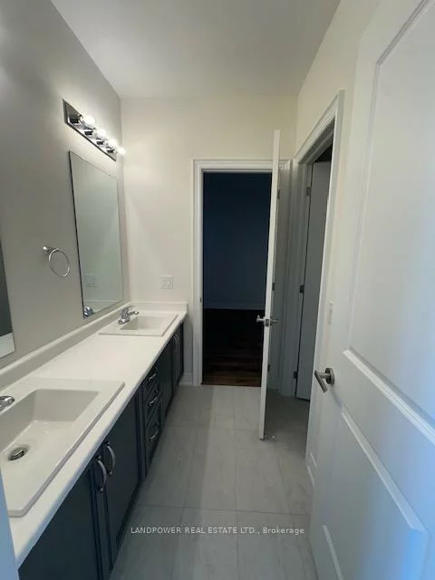 171, Watershed, Queensville, East Gwillimbury