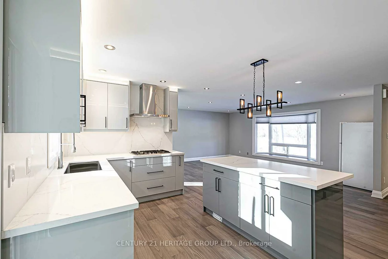23, Tall Pines, Holland Landing, East Gwillimbury