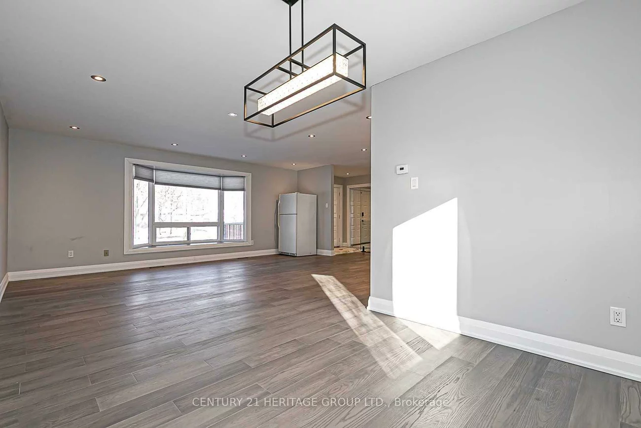 23, Tall Pines, Holland Landing, East Gwillimbury