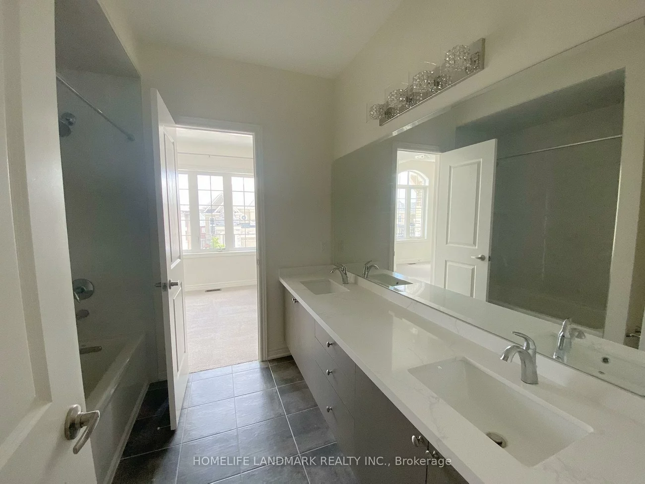 18, Goldeneye, Holland Landing, East Gwillimbury