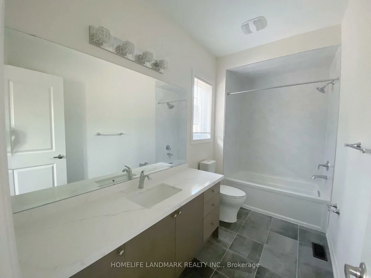 18, Goldeneye, Holland Landing, East Gwillimbury