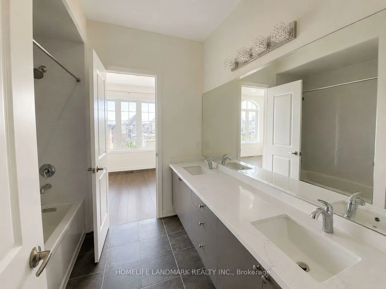 18, Goldeneye, Holland Landing, East Gwillimbury