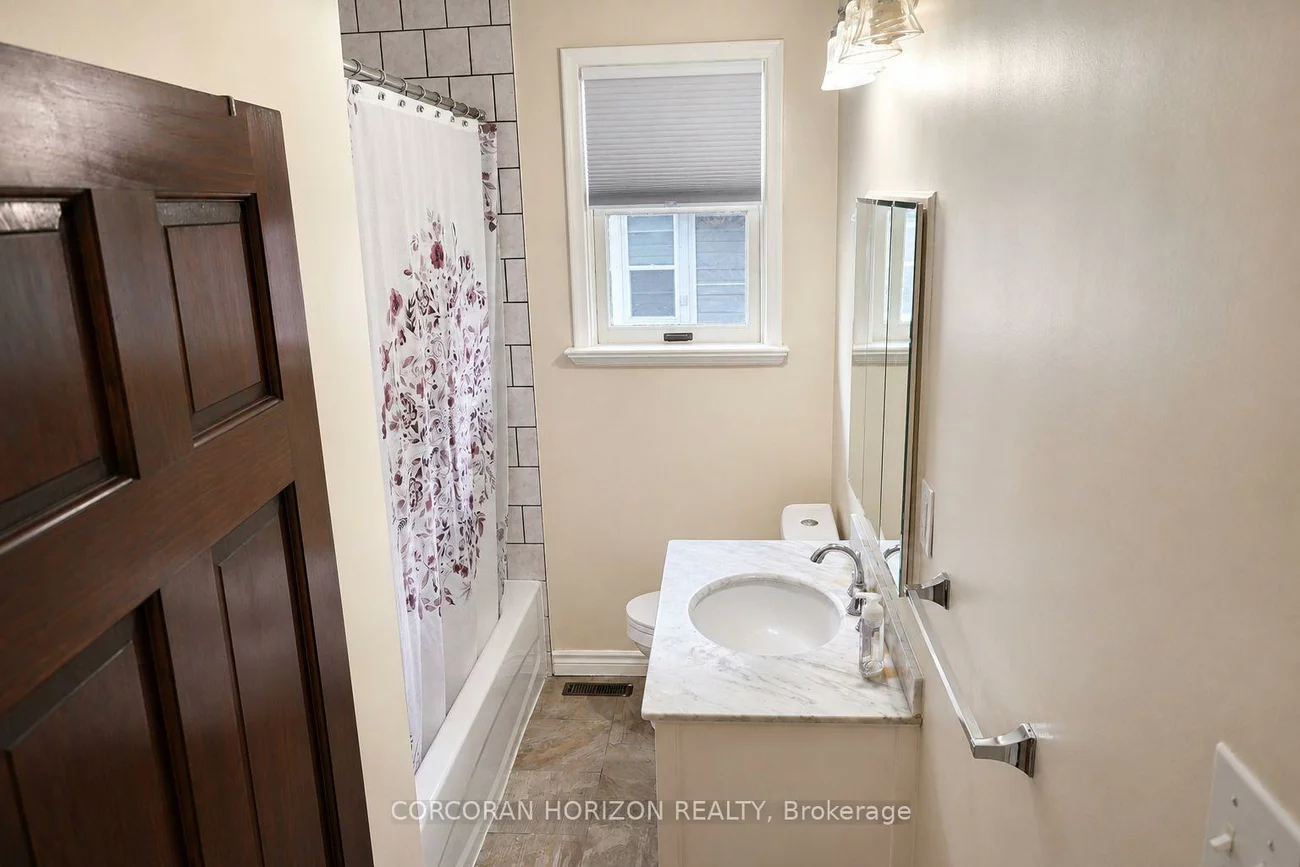 20407B, Leslie, Queensville, East Gwillimbury