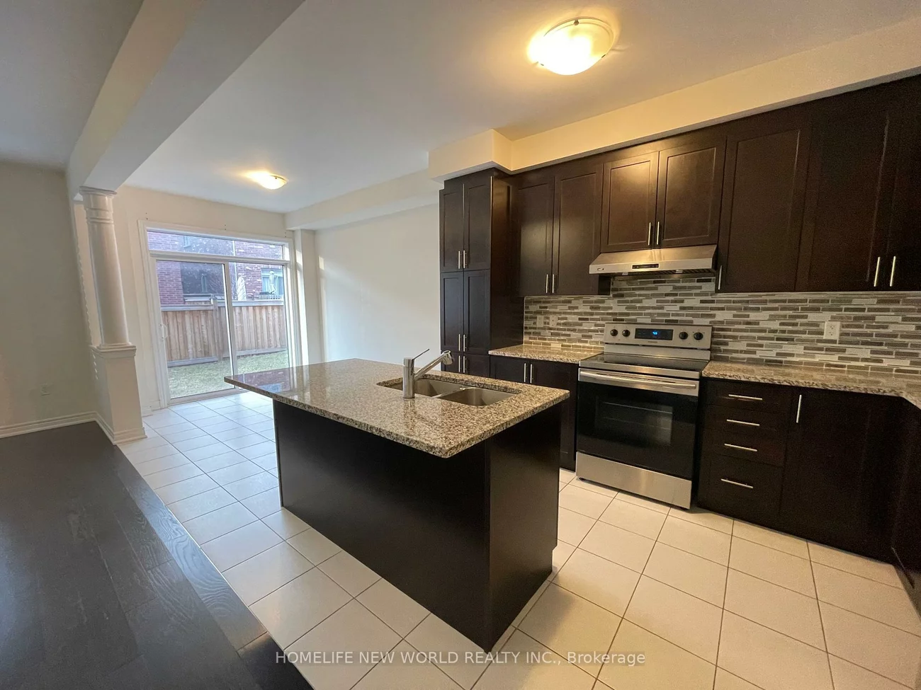 32, Falconridge, Rural East Gwillimbury, East Gwillimbury