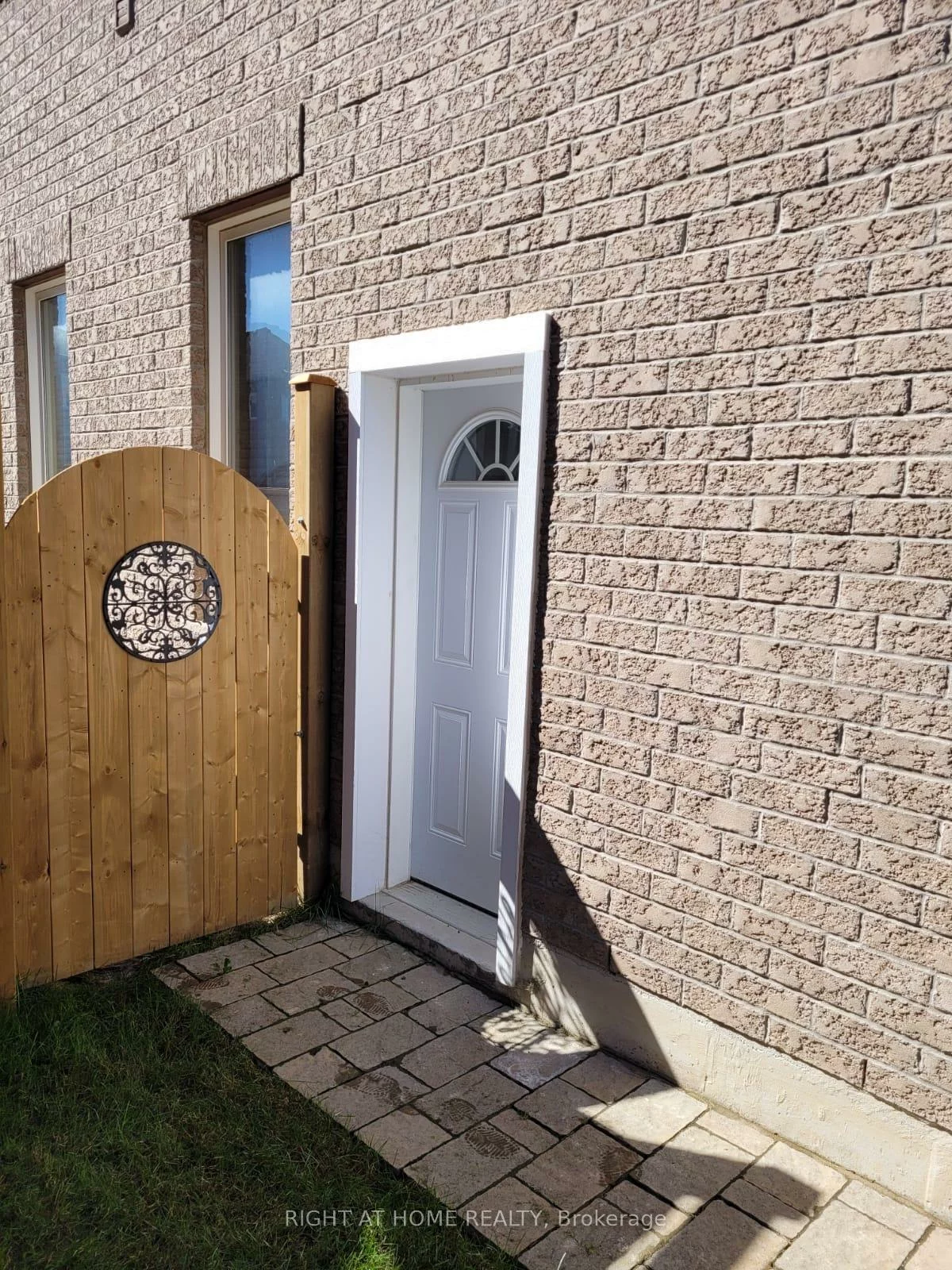 110, Thatcher, Rural East Gwillimbury, East Gwillimbury