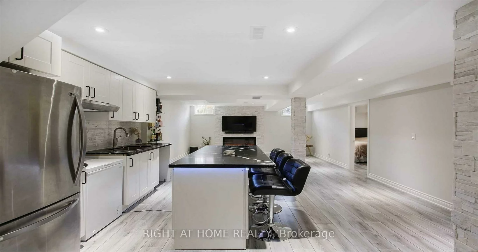 110, Thatcher, Rural East Gwillimbury, East Gwillimbury