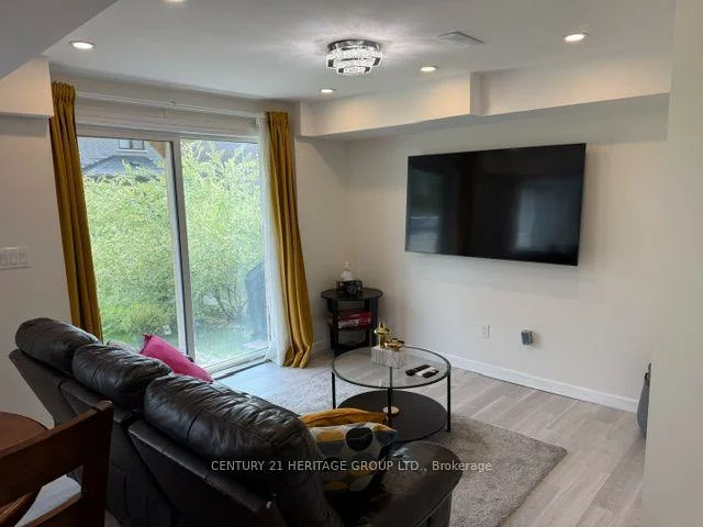 23, Goldeneye, Holland Landing, East Gwillimbury