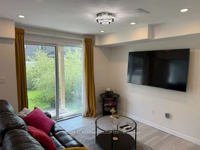 23, Goldeneye, Holland Landing, East Gwillimbury