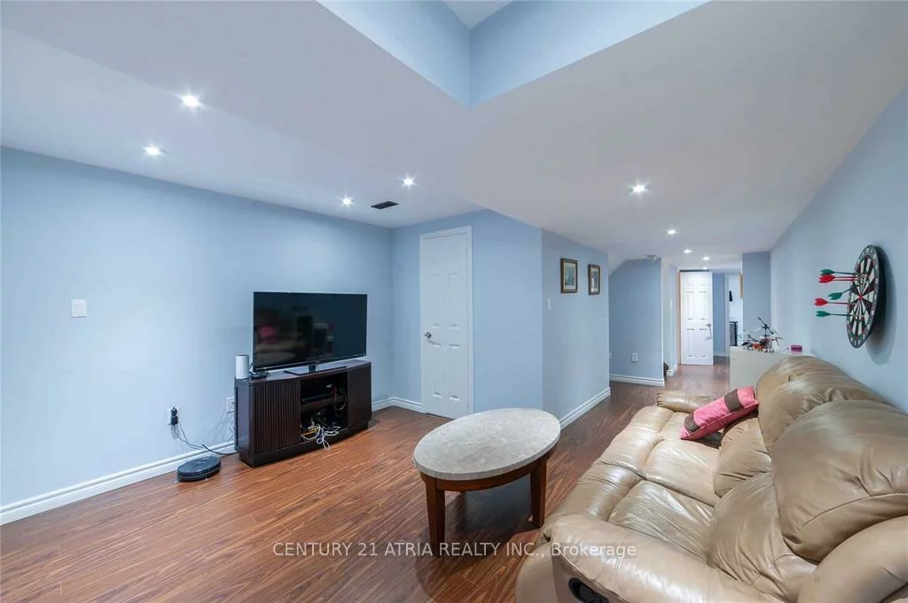 58, Mondial, Queensville, East Gwillimbury