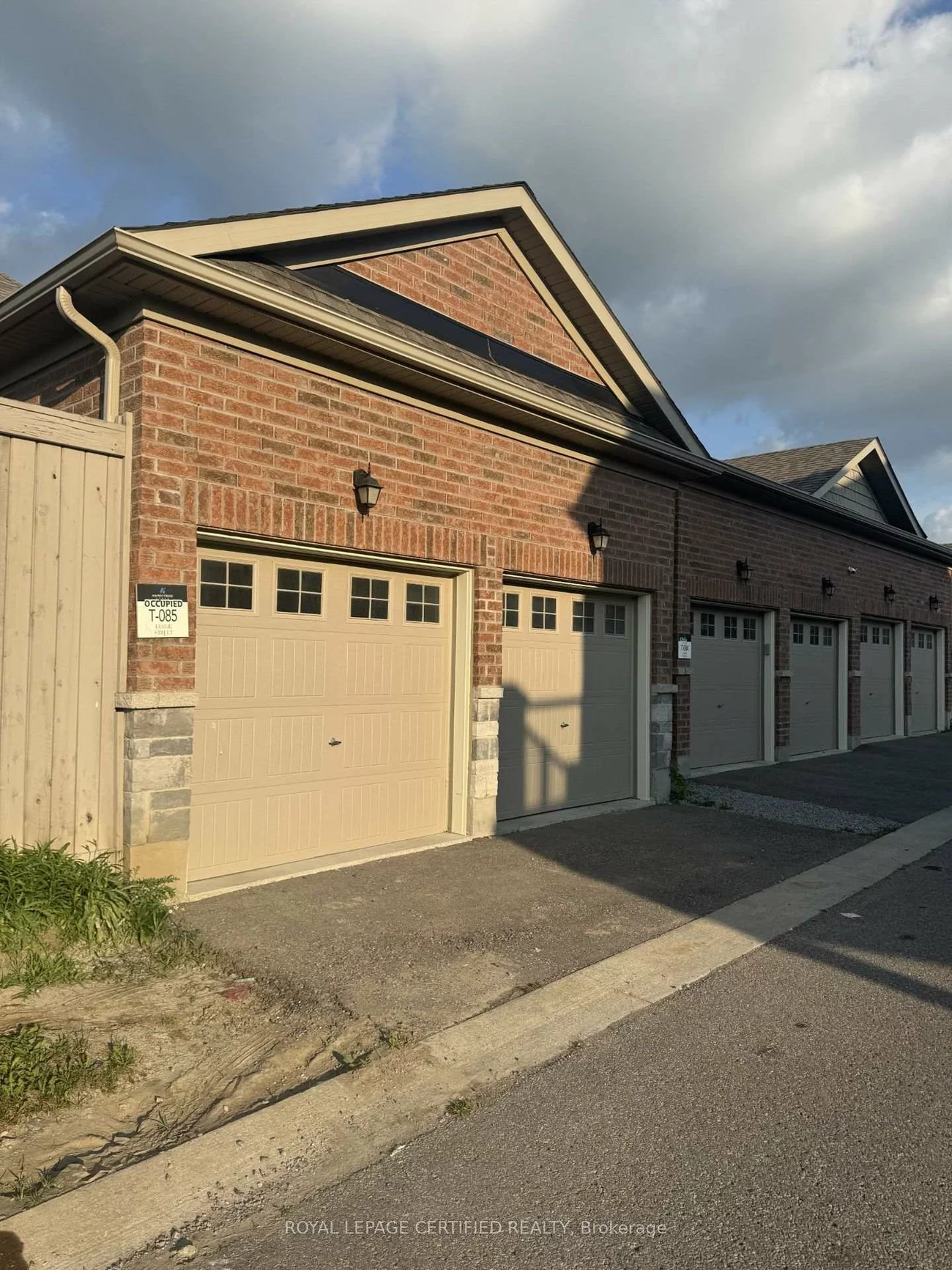 19842, Leslie, Queensville, East Gwillimbury