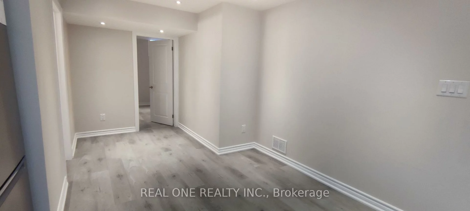 22, Cloverridge, Holland Landing, East Gwillimbury