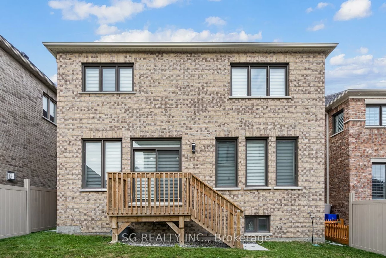 19, Tesla, Holland Landing, East Gwillimbury