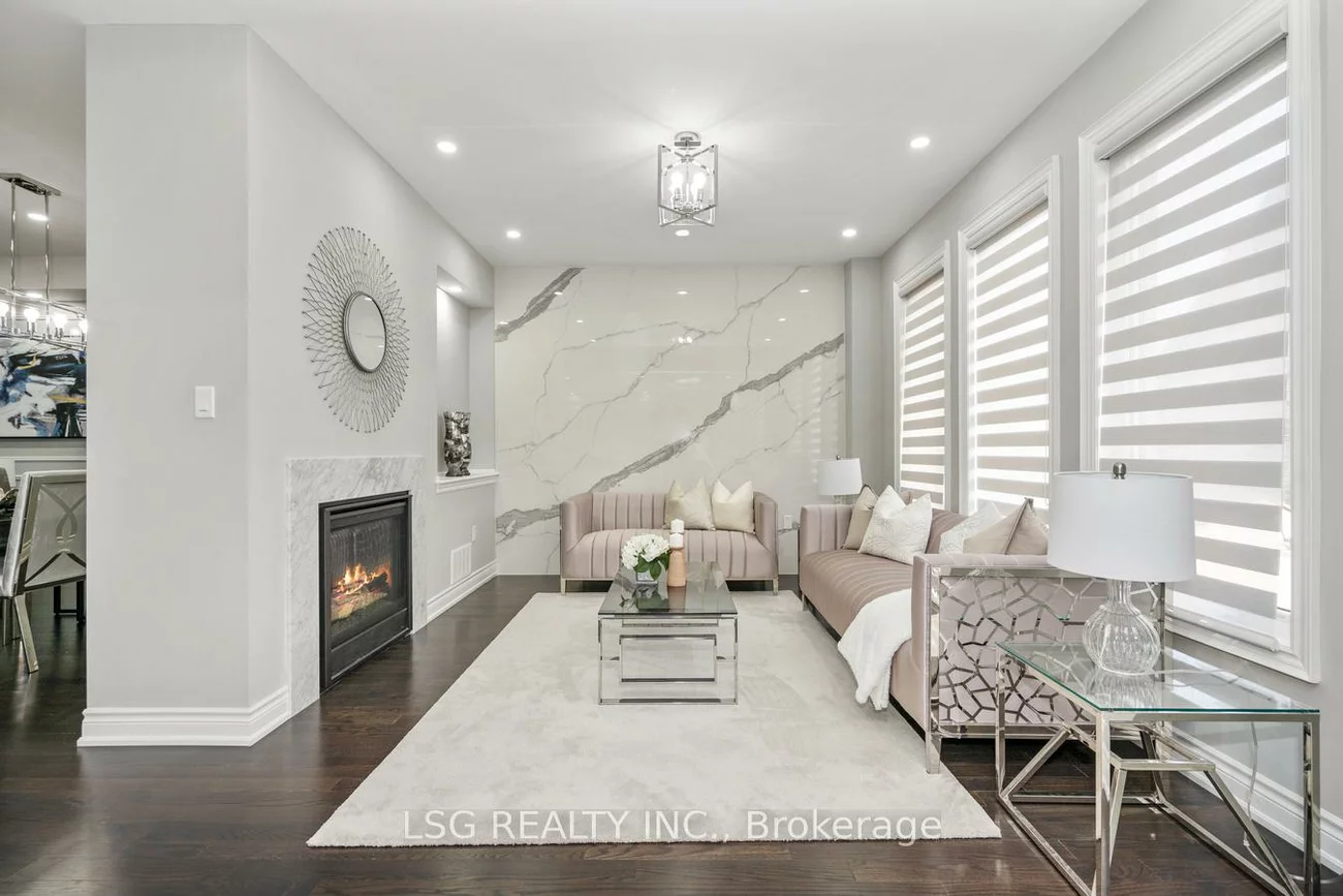 19, Tesla, Holland Landing, East Gwillimbury