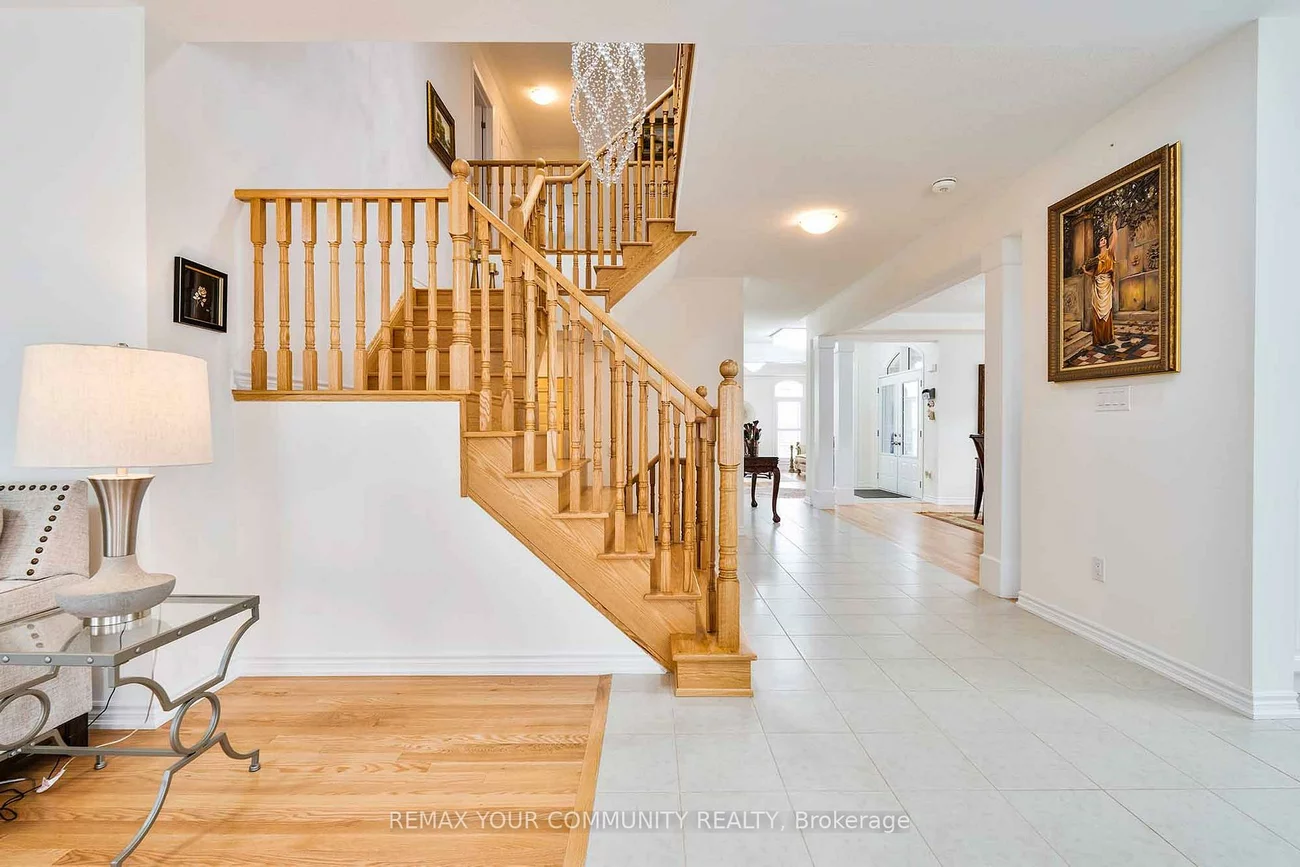 9, Cranley, Sharon, East Gwillimbury