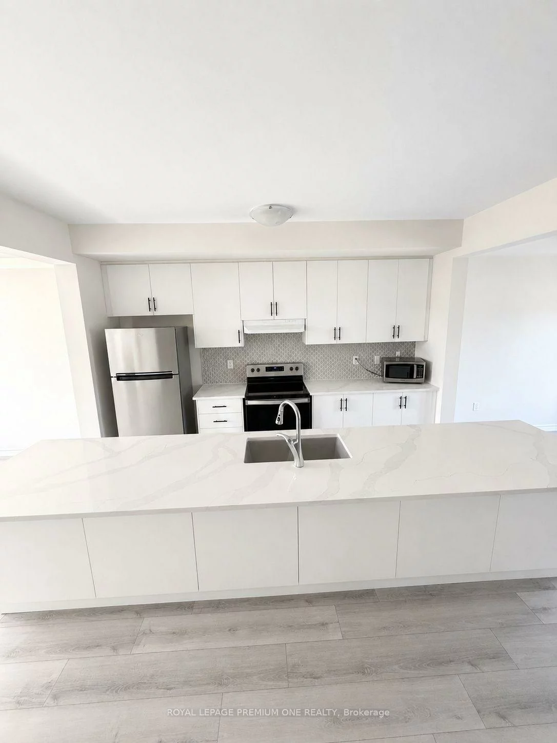 3, VERBENA, Sharon, East Gwillimbury