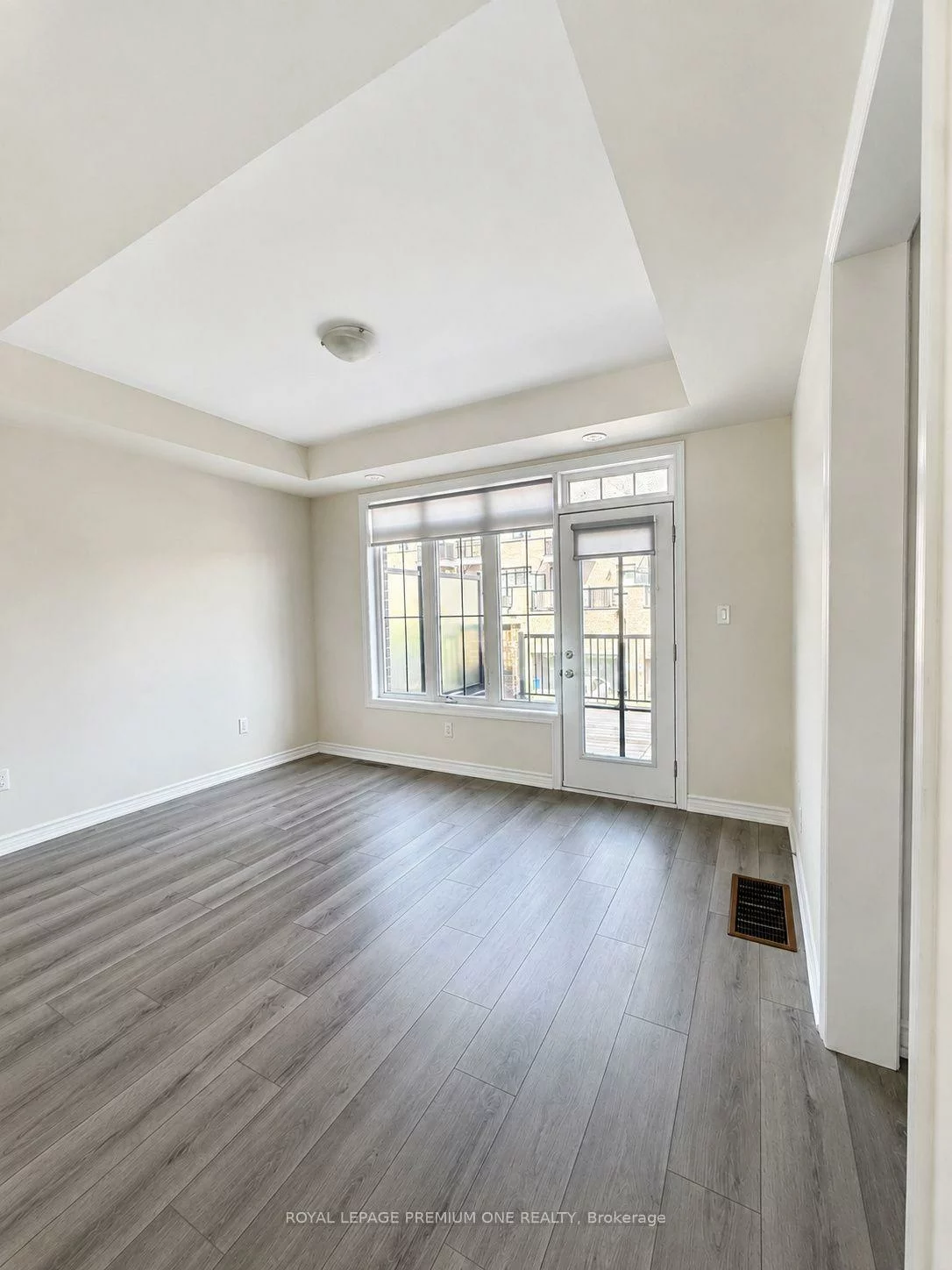 3, VERBENA, Sharon, East Gwillimbury