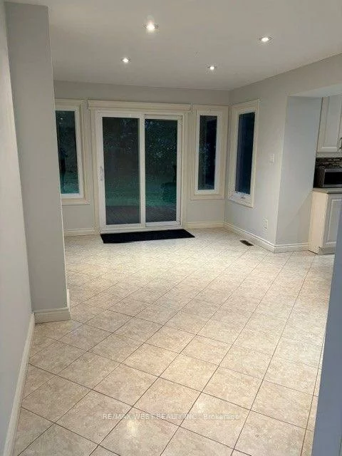 10, Testa, Queensville, East Gwillimbury