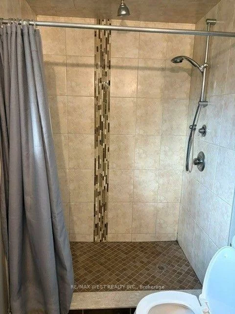 10, Testa, Queensville, East Gwillimbury