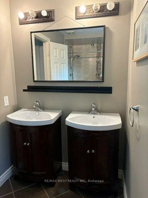 10, Testa, Queensville, East Gwillimbury