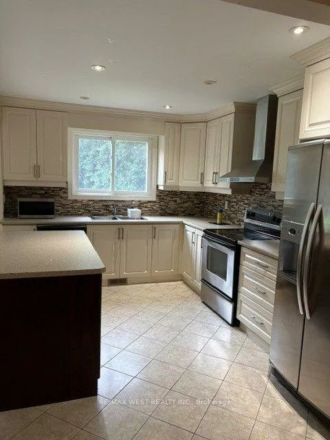 10, Testa, Queensville, East Gwillimbury