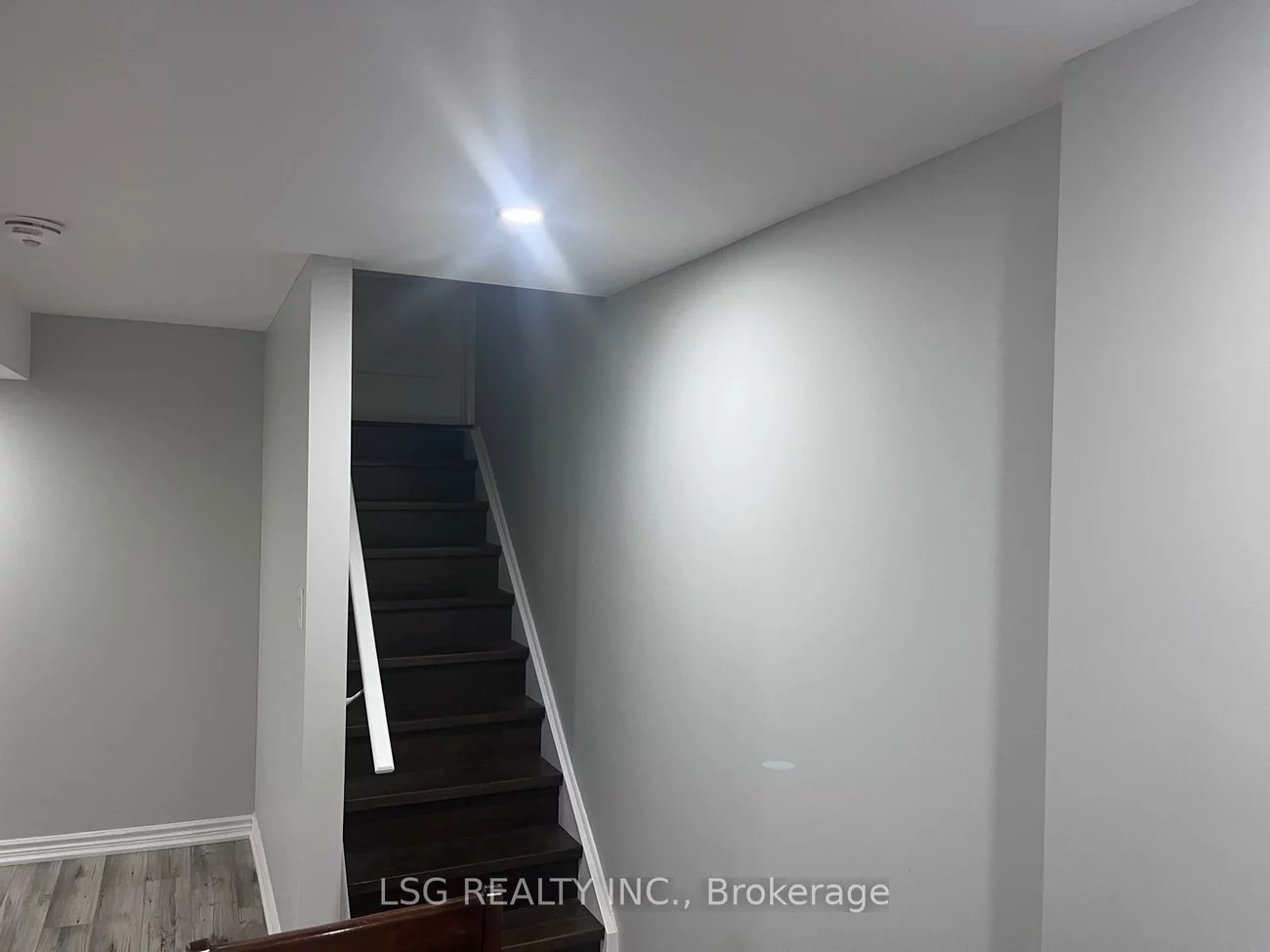 19, Tesla, Holland Landing, East Gwillimbury