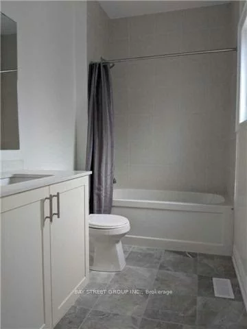 32, Holland Vista, Holland Landing, East Gwillimbury